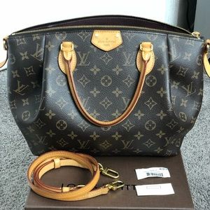 Louis Vuitton turenne mm